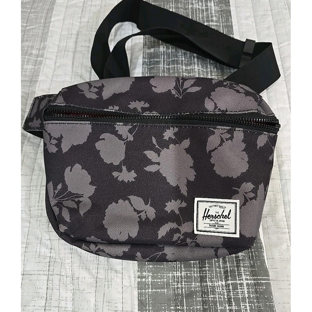 Herschel Supply Co. Unisex Hip Pack Waist Pack Fanny Pack Bag Black And Grey